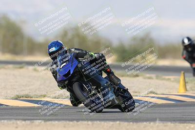 media/Nov-16-2025-Race Pace (Sun) [[8c5fa54630]]/Verified Riders/2-Turn 7 (945am)/